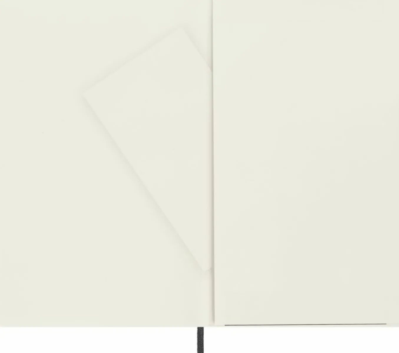 classic_notebook_soft_cov_3-13.webp Classic Notebook Soft Cover Black