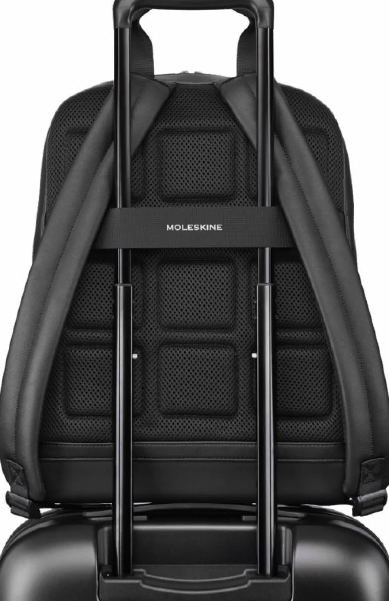pro_backpack_classic_coll_8-1.webp PRO Backpack Classic Collection, Black Black