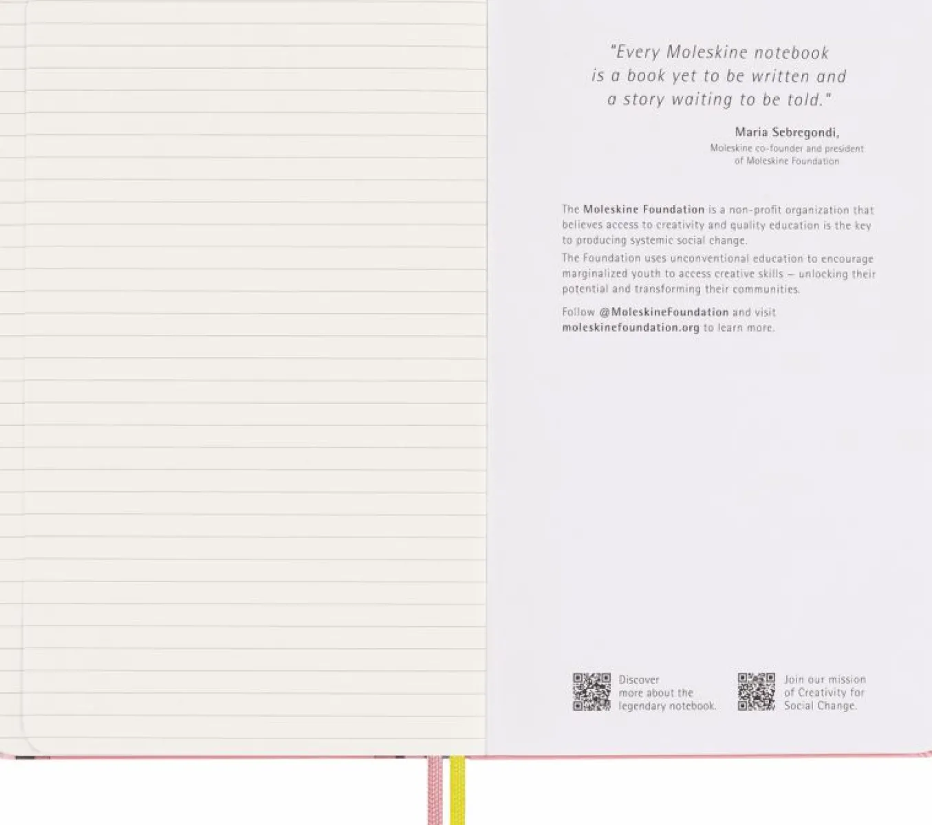 sakura_undated_planner_by_6.webp Sakura Undated Planner by Momoko Sakura Large, Hard Cover, 12-Month Undated Planner in a Gift Box Multi-color
