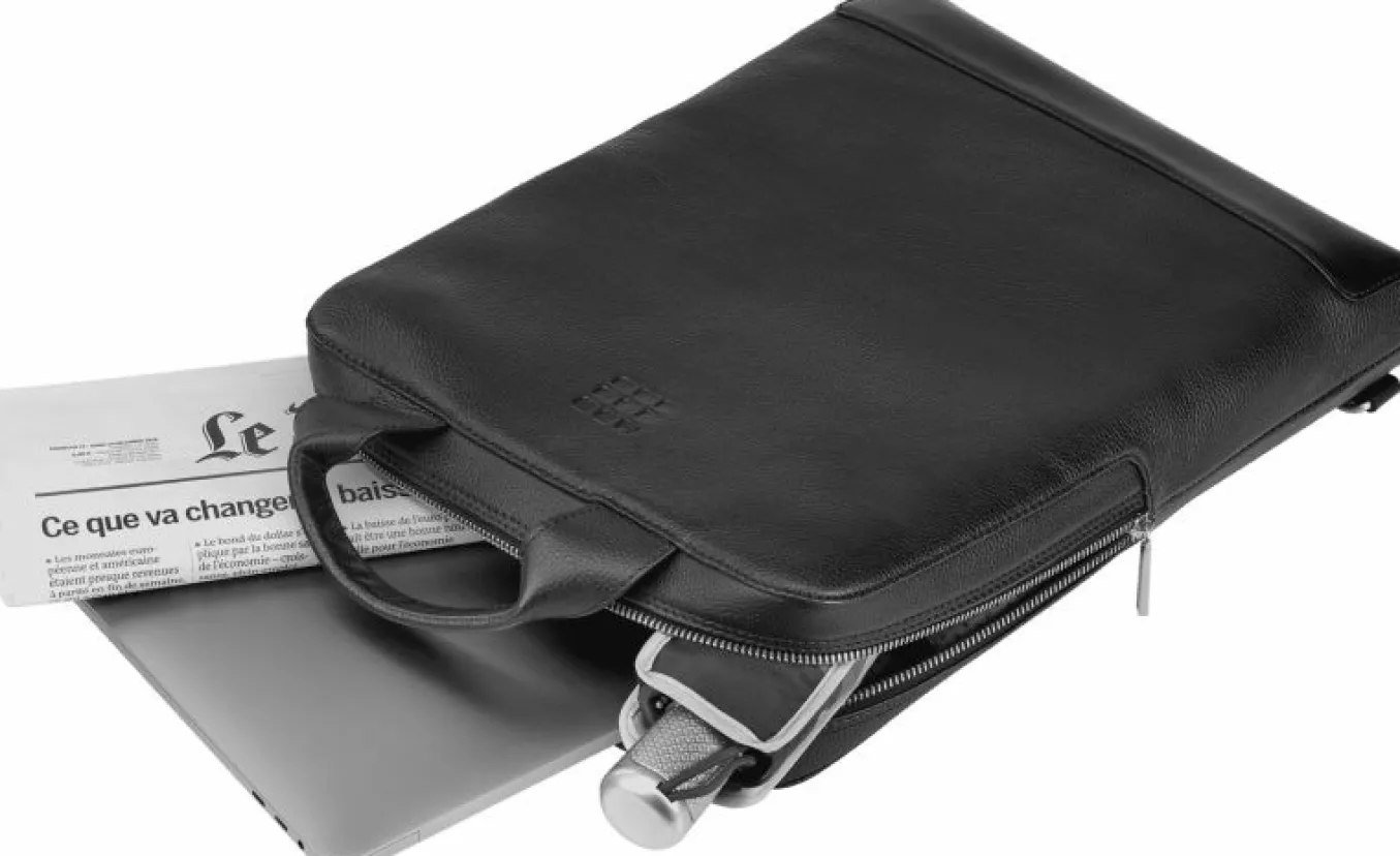 vertical_device_bag__quot_4.webp Vertical Device bag - 15" Classic Leather Collection Black